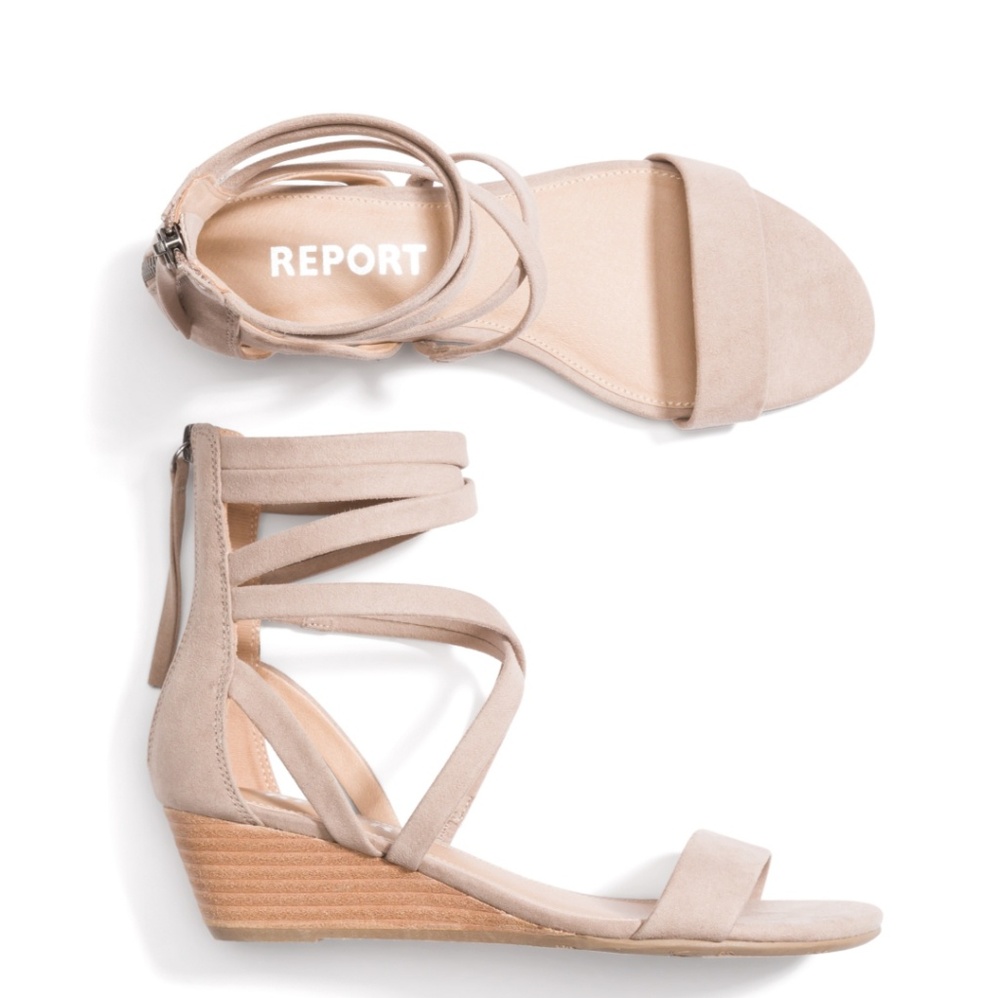 REPORT FOOTWEAR

Makenna Strappy Wedge Sandal